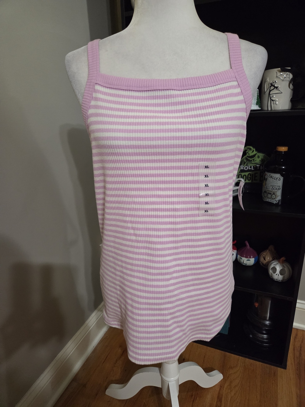 Old Navy Lavender and White Ribbed Tank Top